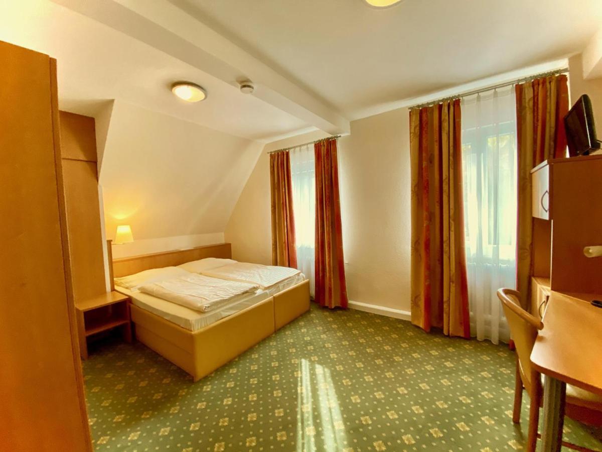 Kulinarium An Der Glems Hotel Gerlingen Ngoại thất bức ảnh